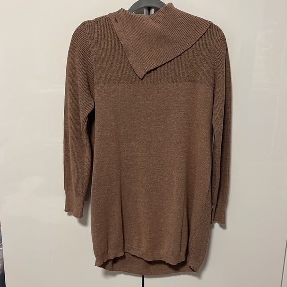 NWOT Sweater Dress Cowl Neck Buttons Pockets Blush, Size S/M - Picture 6 of 11